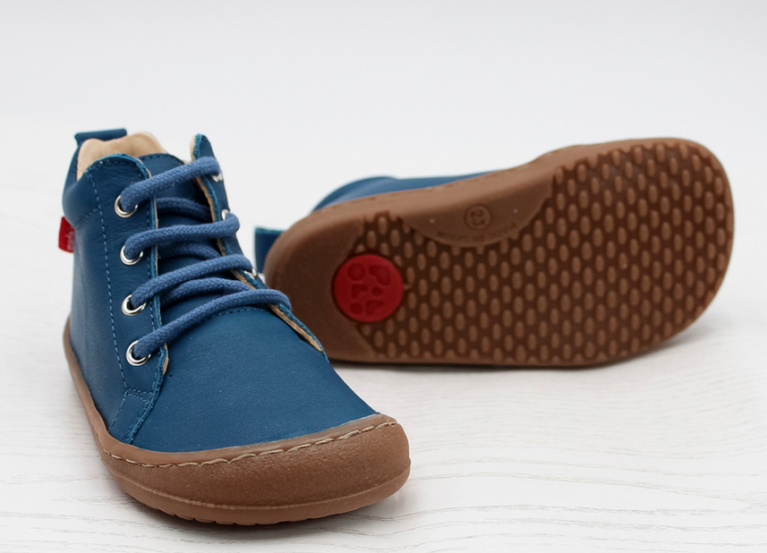 Chaussure basse à lacets pieds nus, Pololo