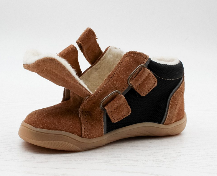 Chaussure enfants Mario avec fermeture velcro, chaussure pieds nus, Pololo