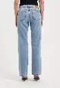 women-sustainable-jeans-carry-mid-straight-earth-vintage-half-body-back-summer_1.webp