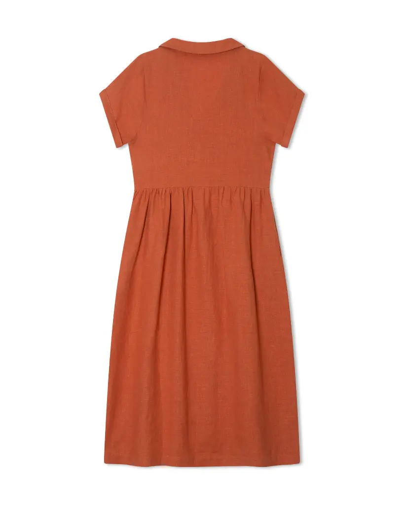 Matona-SS26-Flatlay-Women-Collared-Dress-rooibos-2.webp