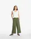 Matona-SS26-Look-Women-Culotte-olive-3.webp
