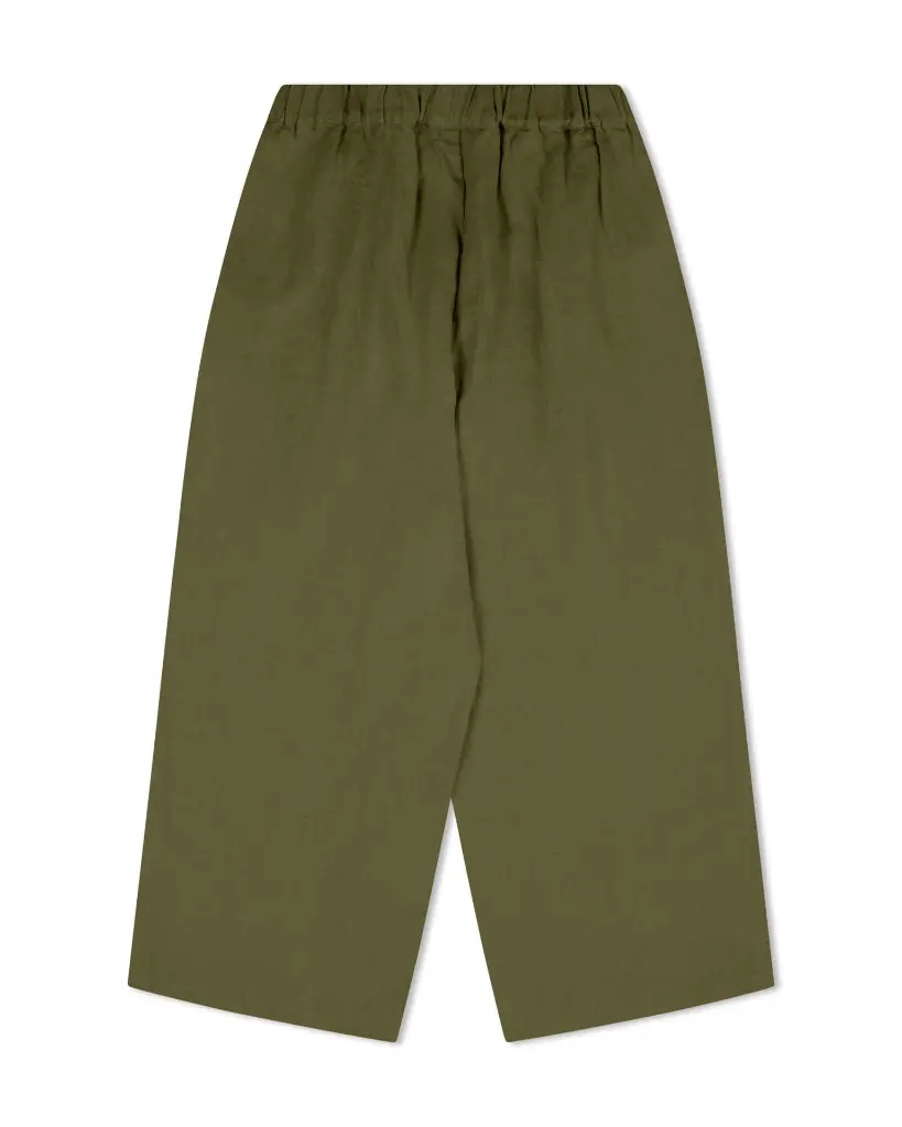 Matona-SS26-Flatlay-Women-Culotte-olive-2.webp