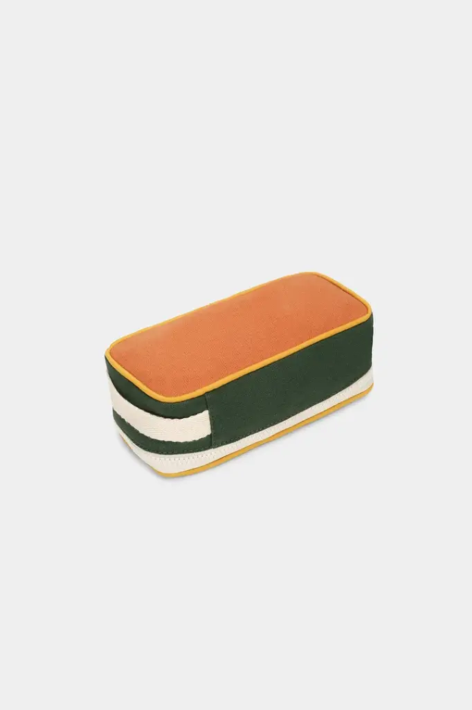 trousse-max-sienne-dessous-packshot-hindbag_720x.webp