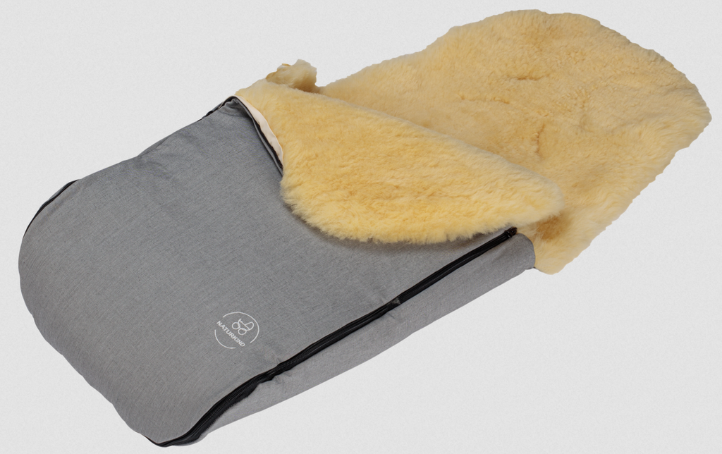 Lambskin footmuff, Naturkind