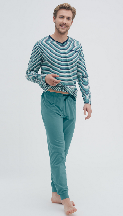 Pyjama für Junge Erwachsene , LC  