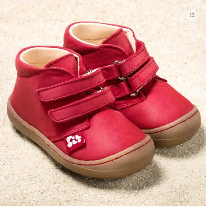 Chaussure enfant "Nino Rouge" en cuir tanné végétal avec fermeture Velcro, Pololo