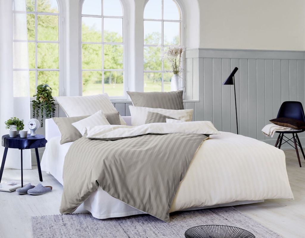 Literie en satin LINEA muscat/écru, Cotonea Größe: 200x220cm + 2x 80x80cm