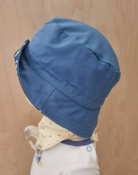 Reversible bucket hat, Pickapooh