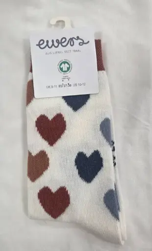 Chaussettes Cœurs, Ewers