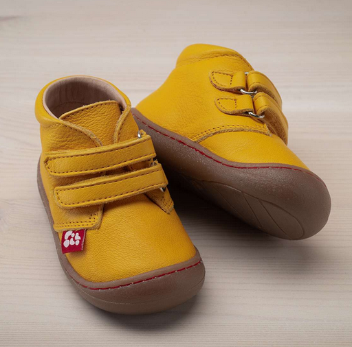 Kinderschuh "Nino Gelb" pflanzlich gegerbtem Leder mit Klettverschluss, Pololo